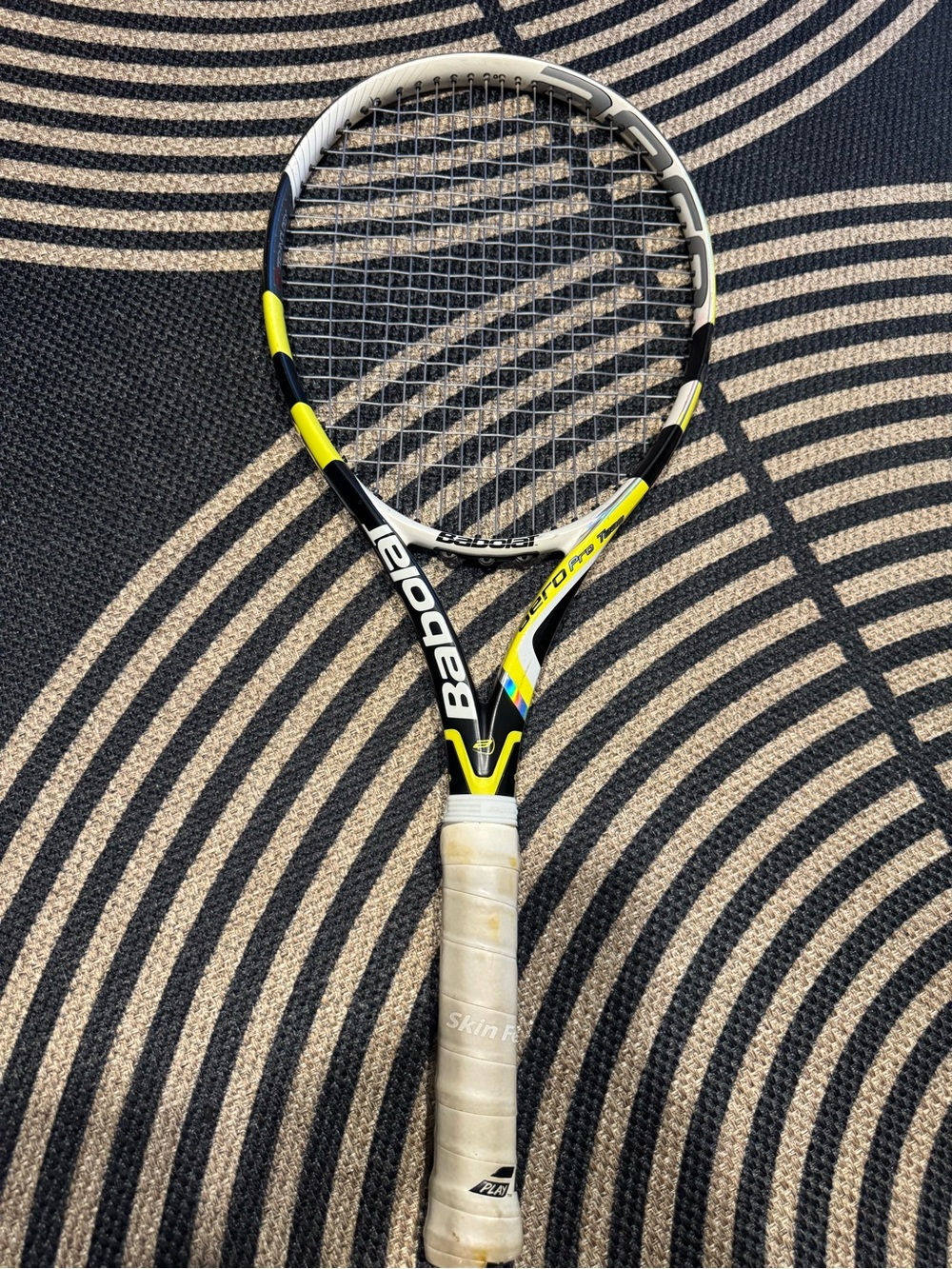 Babolat Men's Yellow & Black Tennis Racquet - Pure Drive Style